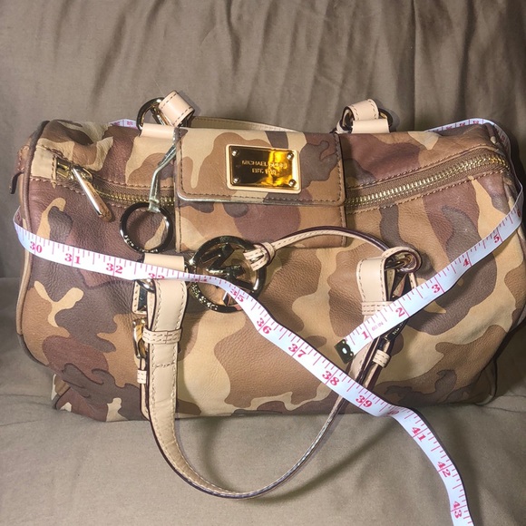 Vintage Michael Kors handbag with matching wallet - Picture 7 of 8